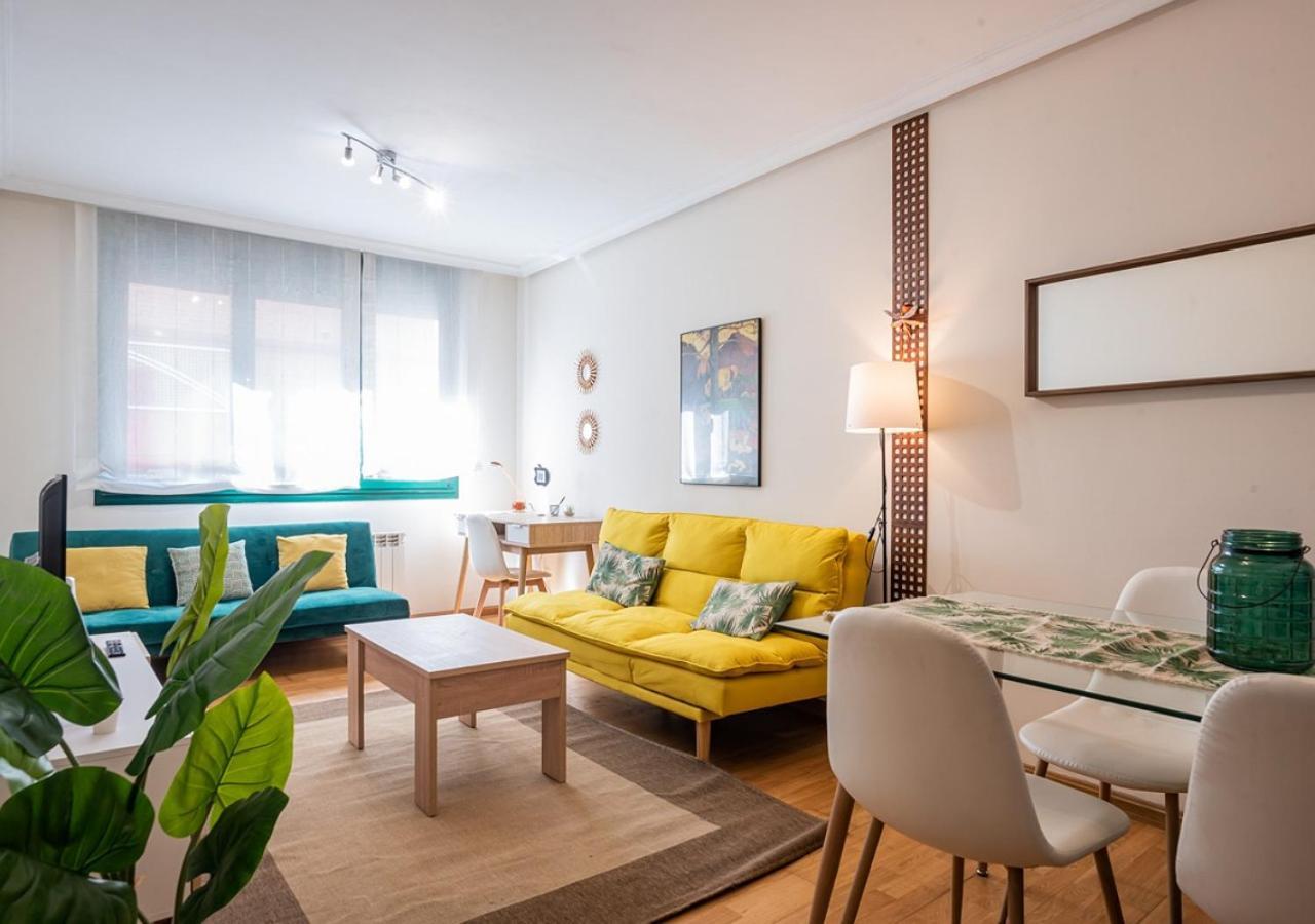 Apartamento Centrico Con Wifi Y Parking De Coche Tamano Medio Onís エクステリア 写真